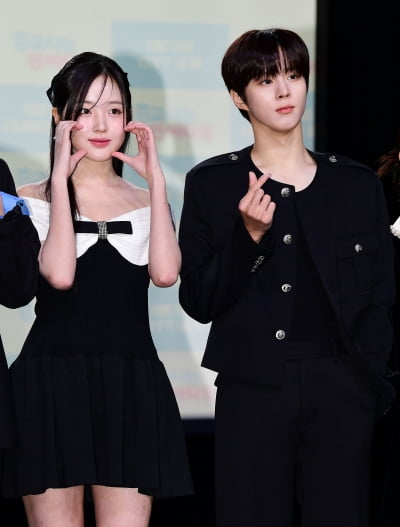 김우석♥강나언, 사랑하면 이뻐져요...제작발표회 질문만[TEN포토]
