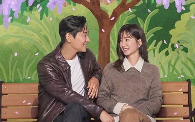 40대 로맨스란 이런 것…정유미♥주지훈, 18년 만에 전쟁같은 재회 ('사외다')