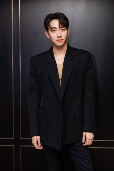 남윤수, 부친에 신장 이식한 이유…"생존율 20%, 13년 기다려야 한다고" ('대도시의 사랑법') [인터뷰 ②]