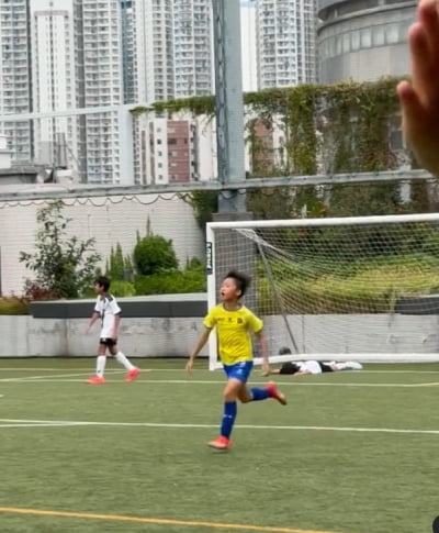 강수정 아들, 정체가 뭐야…10살에 전교회장 모자라 헤트트릭까지 '만능캐'