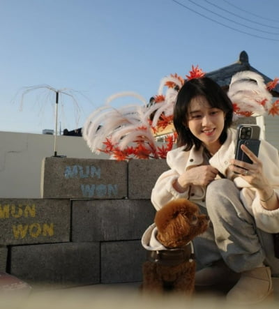 '♥6살 연하남편' 장나라, 손가락에 반지 꼭 끼고…달달함 초과한 신혼 인증