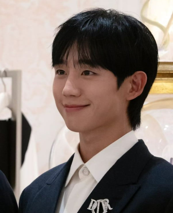 사진=정해인 SNS