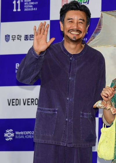 "입 맞춘 거 사과해요" 김대희, 녹화 도중 울분 터졌다…끝없는 폭주에 현장 초토화 ('독박투어3')