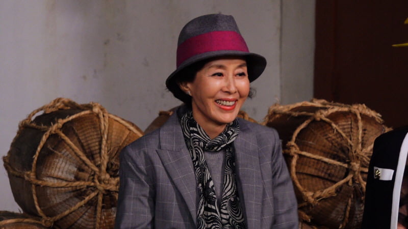 '75세' 박원숙, 희귀병 투병 중이었다…"메니에르병, 한쪽 귀 안들려" ('같이삽시다')