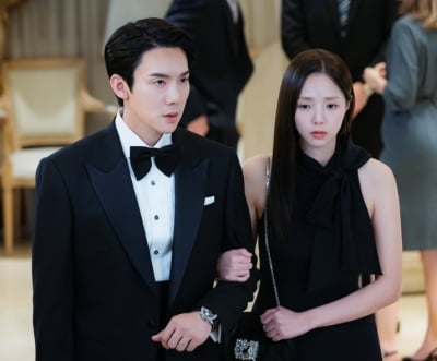 '40세' 유연석, 정략결혼 맺었다…상대는 국내 최고 언론사 대표 차녀 ('지금 거신 전화는')