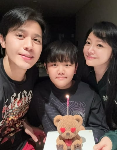 손준호♥김소현, 겹경사 맞았다…12살 아들 '상위 0.01%'라더니