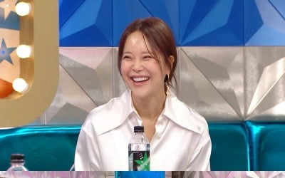 ペク・ジヨン、北朝鮮での公演秘話とバラエティでの活躍を語る