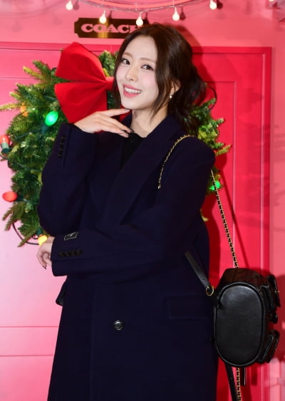 있지 유나, 인형같은 만찢녀...이러니 또 반하지[TEN포토+]
