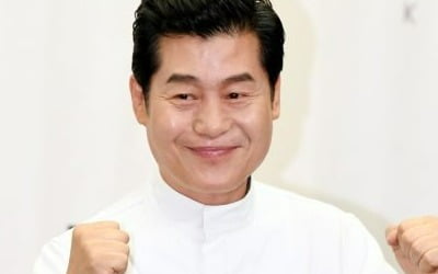 셰프계 하극상 논란 터졌다…'65세' 이연복 "40년 만에" 분노 ('푹다행')