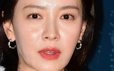 송지효, 하차 생각 없다더니…촬영 중 결국 드러누웠다 ('런닝맨')