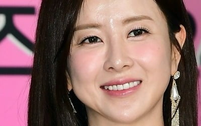 [종합] '계약 분쟁' 은가은, 2년 동안 8억 벌었다더니…"아파트로 이사, ♥박현호와 결혼 행복" ('한일톱텐쇼')