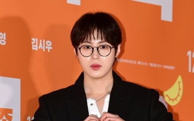 하성운, 구름왕자의 화려한 외출...심쿵 눈맞춤[TEN포토+]