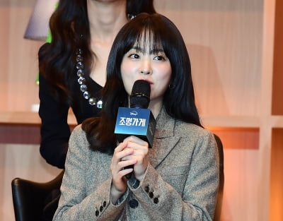 ディズニープラス新作『チョミョンガゲ』、俳優たちが語るキム・ヒウォン監督との感動的な制作秘話