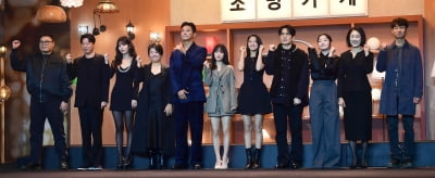디즈니+ '조명가게' 힘찬 파이팅![TEN포토+]