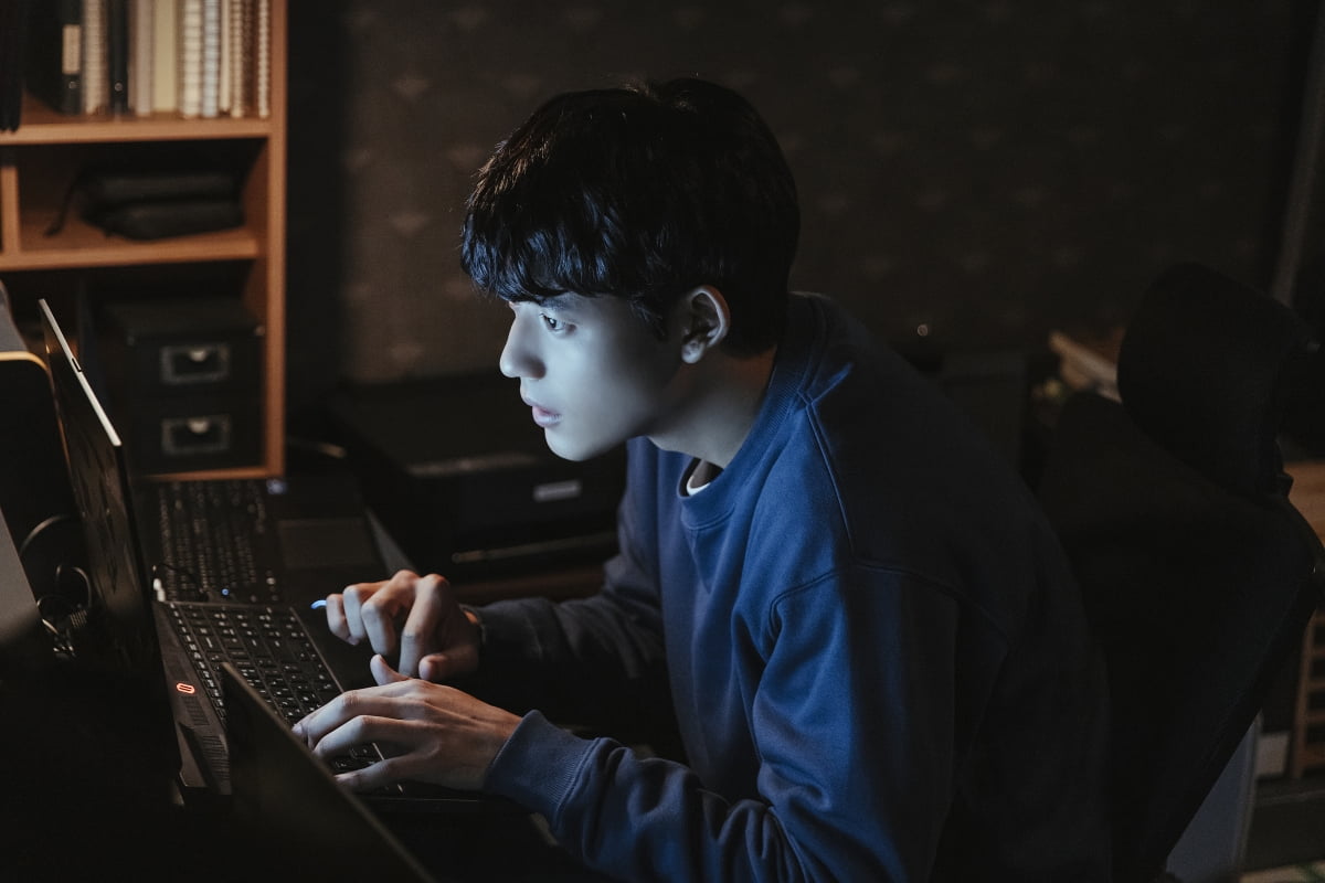 [공식] 수지·김수현 뛰어 넘었다…배두나·류승범 '가족계획', 쿠팡플레이 역대 최고 오프닝