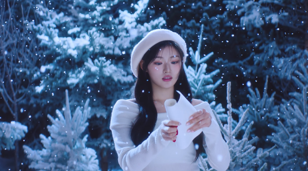 사진=피프티피프티 'When You Say My Name' 공식 MV 티저 갈무리