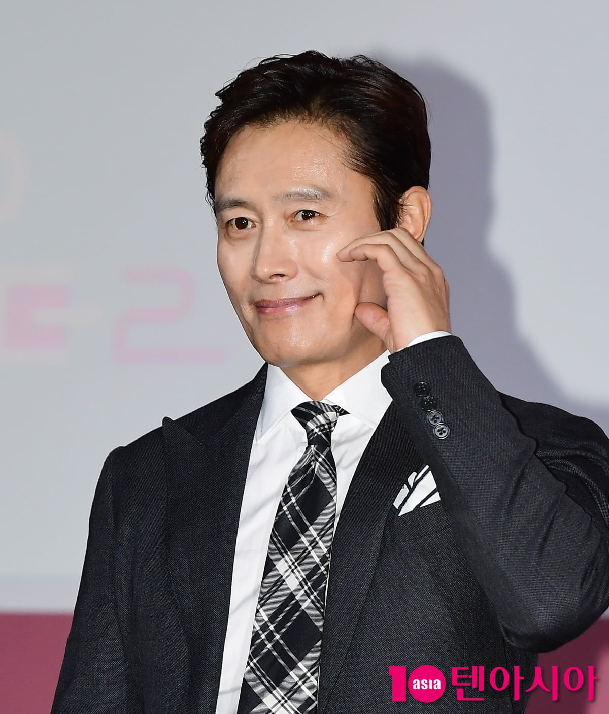 텐아시아 DB