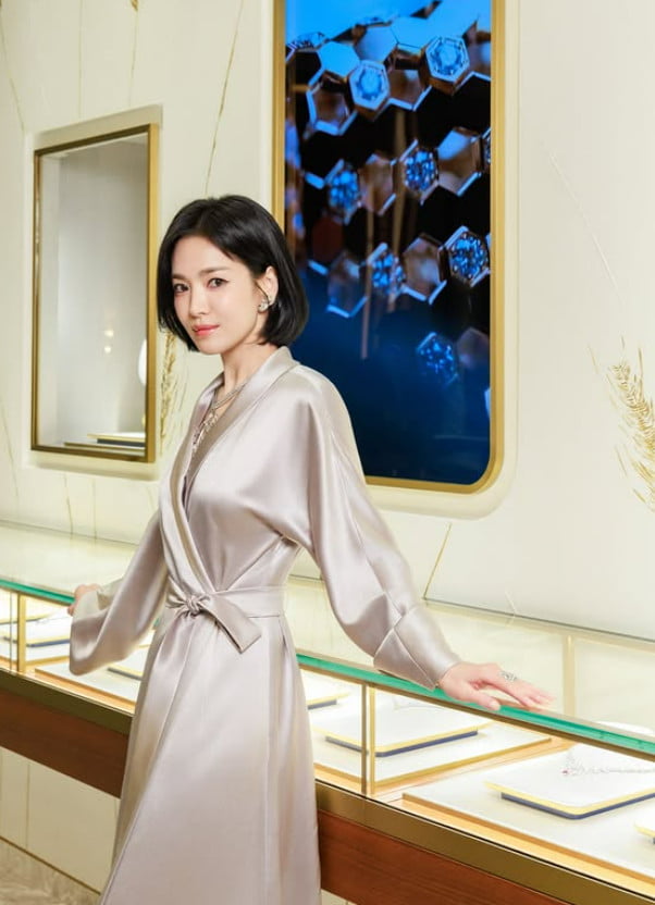 사진=송혜교 SNS