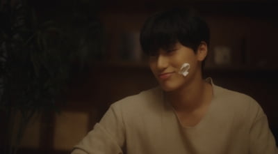 ATEEZのサン、未公開曲『スノーフレーク』で冬の感性を刺激