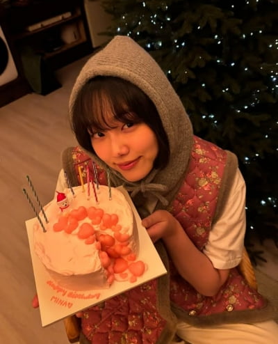 '♥썸남' 기안84 축하 있었나…강미나, 사랑 가득 생일파티