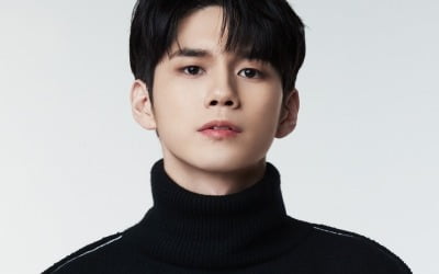옹성우, 크리스마스 날씨 요정 되려나…기상캐스터로 깜짝 변신
