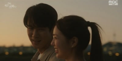 채수빈, ♥유연석과 데이트 상상했다 "남들처럼 평범한 우리 모습"('지거전')