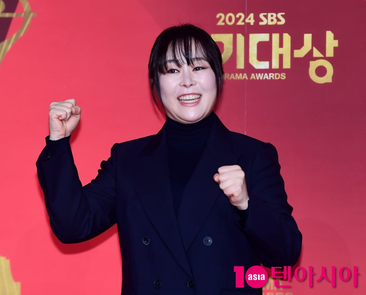 윤사봉, 기합이 넘치는 파이팅![TEN포토+]