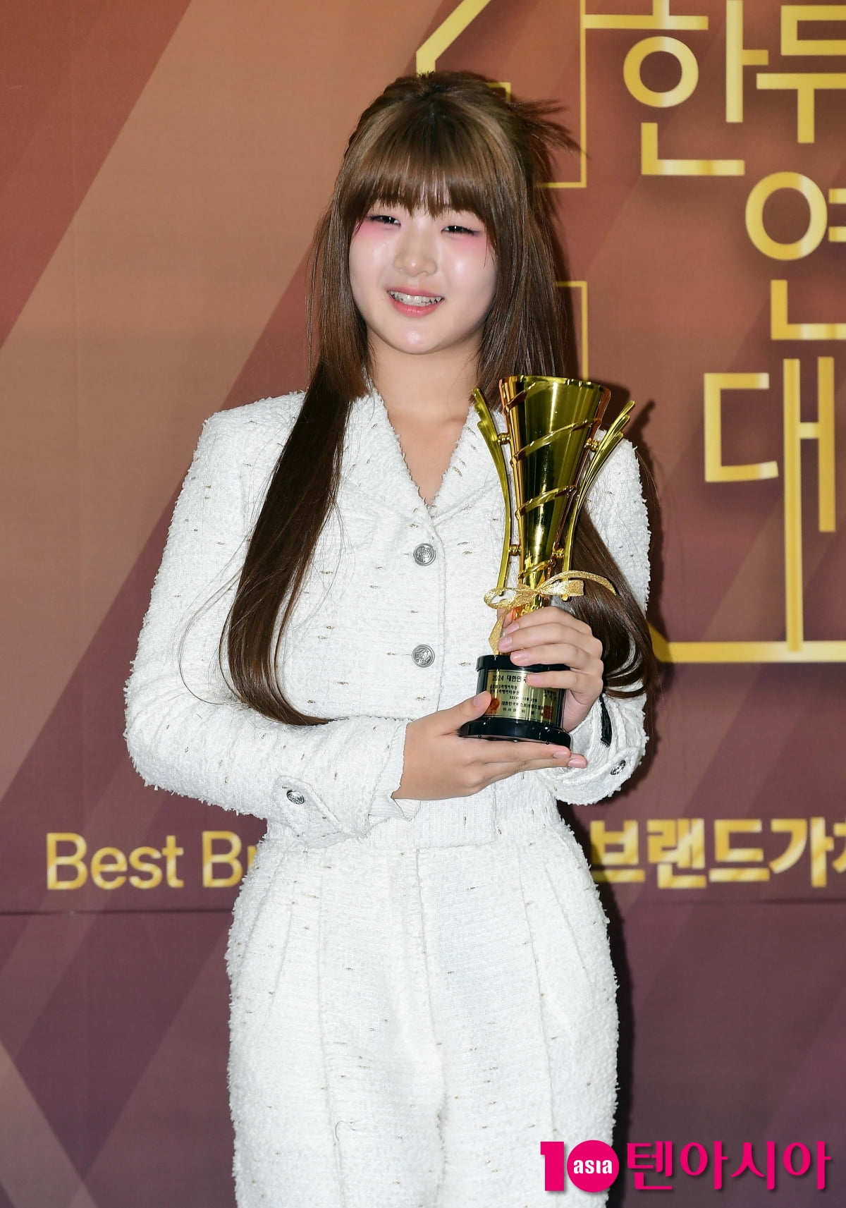'이파니 딸' 서이브, 1월1일 '어른들은 몰라요' 발매 연기 "깊은 애도" [공식]