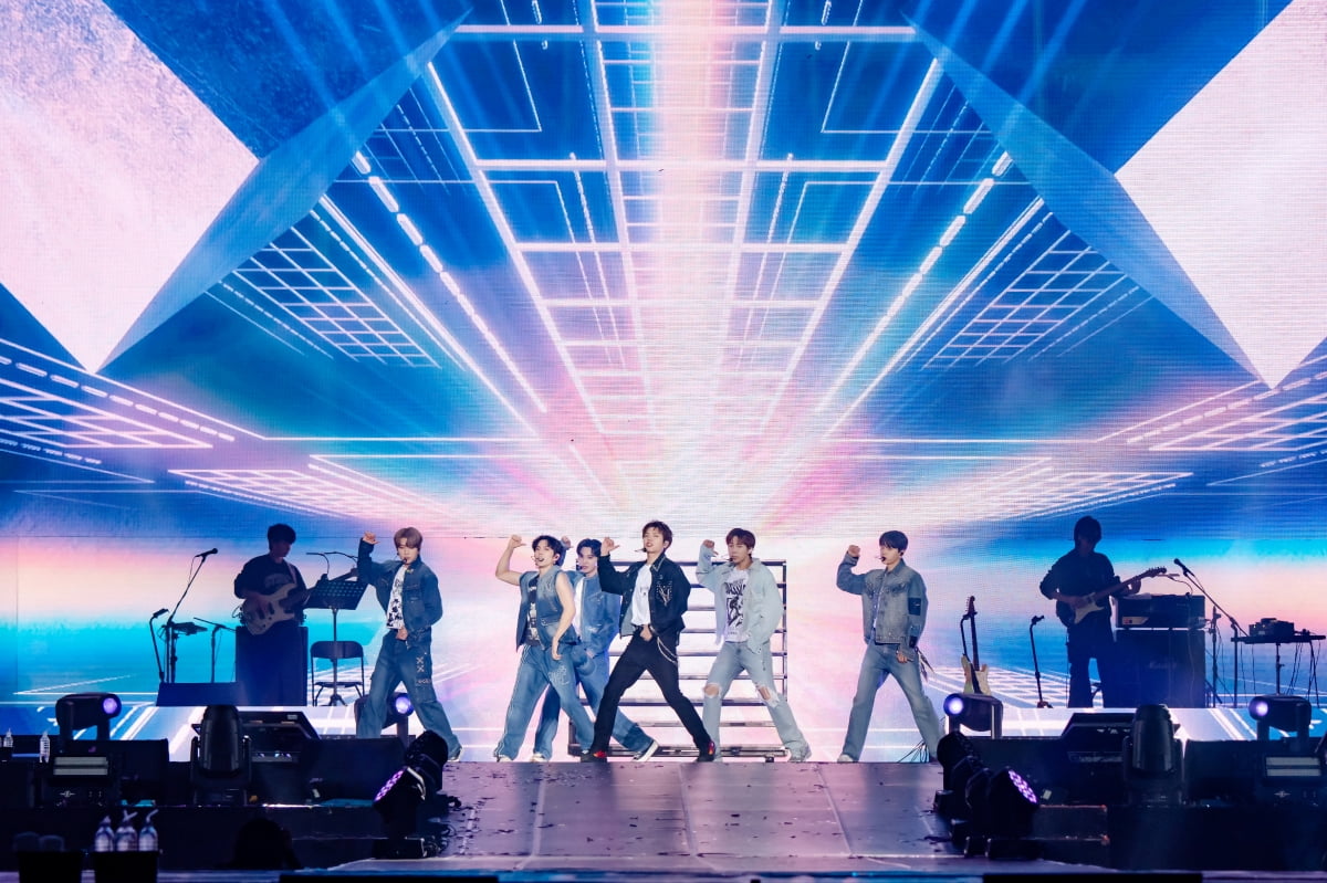 인피니트, 타이베이 달군 고품격 라이브+퍼포먼스