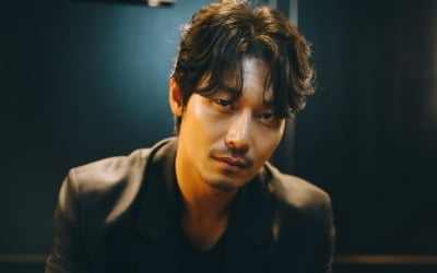 パク・フン、映画『ハルビン』で共演したヒョンビンを称賛