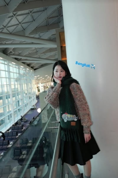 '장원영 언니' 장다아, MC 맡은 친동생 만날까…시상식 참석차 출국