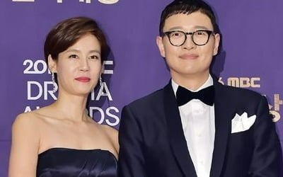 [종합] '결혼 24년차' 김지호♥김호진, 불화 터졌다…잉꼬부부인 줄 알았는데 "장난 아니게 싸워" ('돌싱포맨')