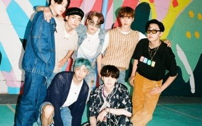 방탄소년단 'Dynamite', 스포티파티 20억 스트리밍 달성 "K팝 그룹 최초"