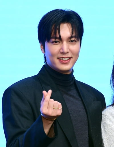Lee Min-ho Opens Up About Marriage and Ideal Partner on YouTube Show