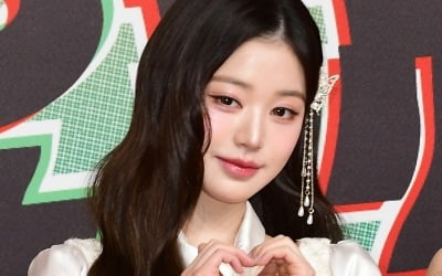 아이브 장원영, '럭키비키' 잇는 2025 새 키워드 공개…새로운 밈 만드나('유퀴즈')