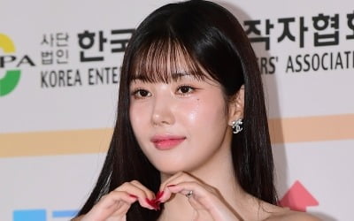 '24억 건물주' 권은비, 녹화 도중 오열했다…인플루언서 경쟁에 휘말려 ('언더커버')