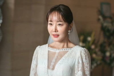 '미망인' 엄지원, 결혼 10일 만에 안타까운 소식…웨딩사진엔 행복한데('독수리 5형제')