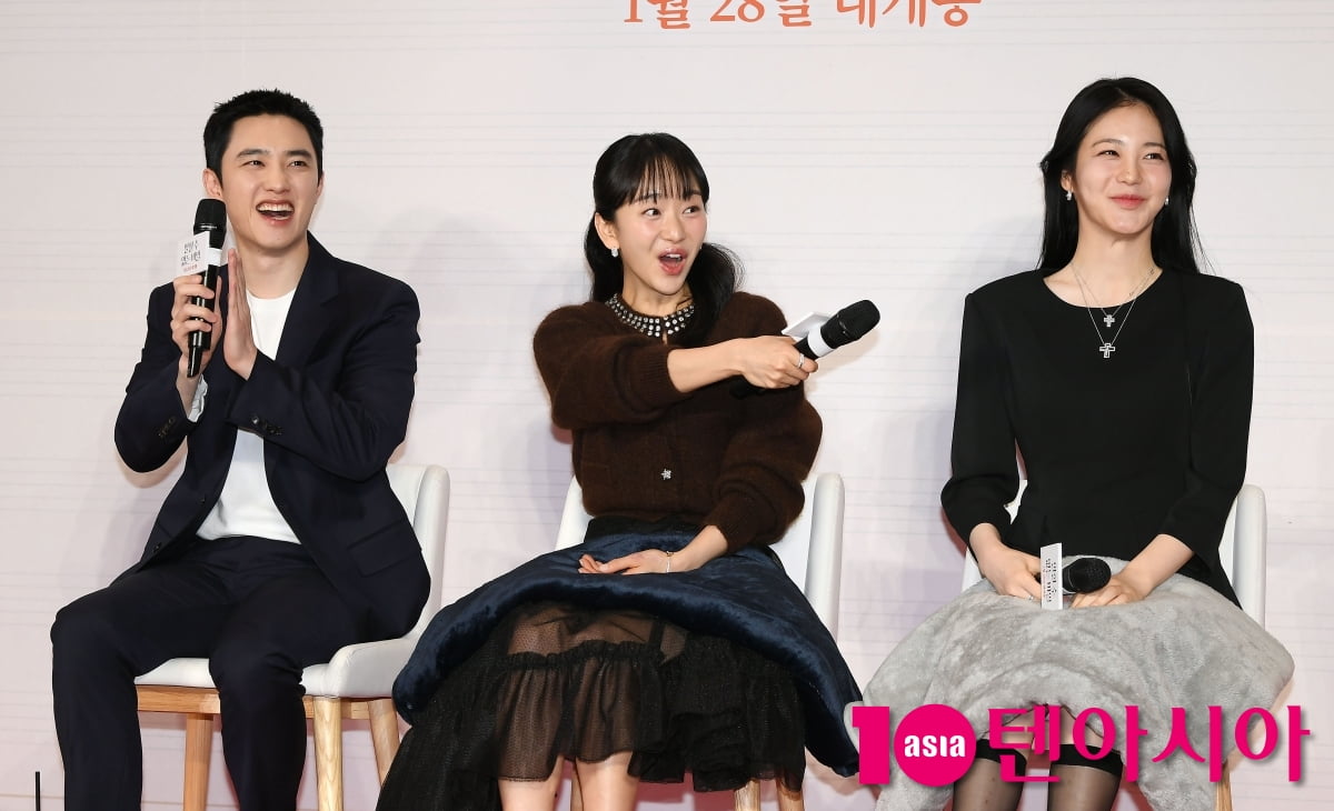도경수-원진아-신예은, 마법같은 쇼케이스...재미있네[TEN포토+]