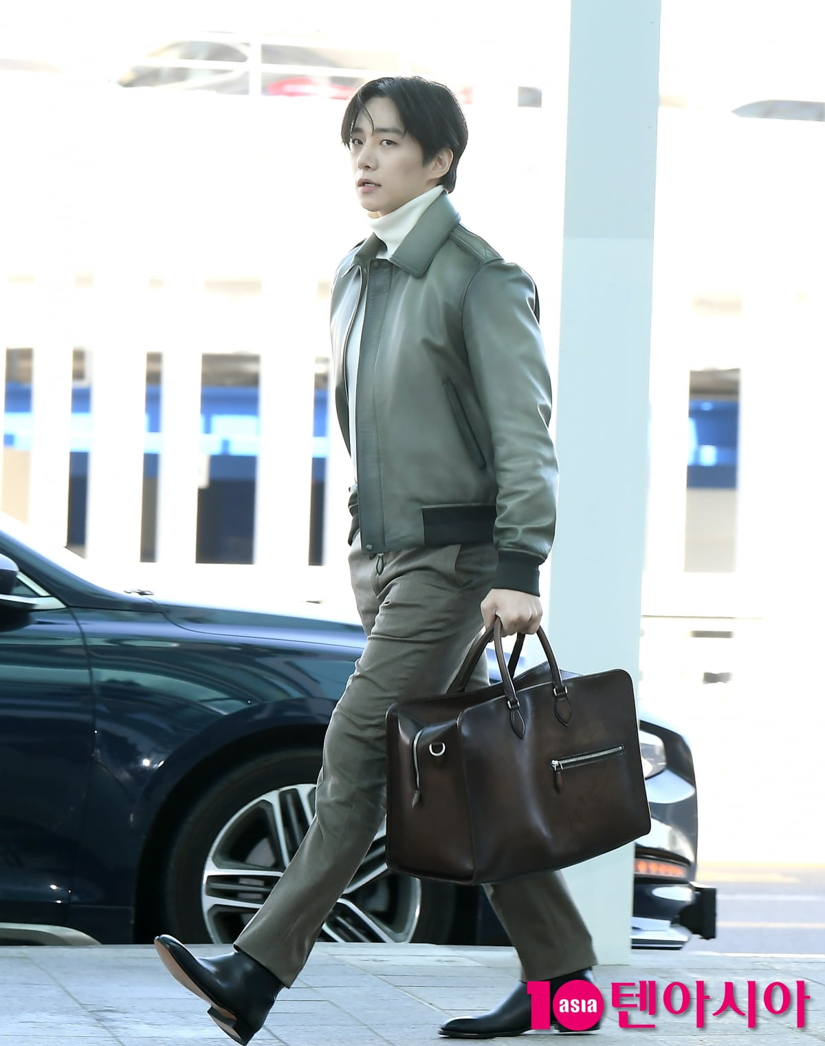 이준호, 만찢남의 화려한 공항패션...여심홀릭 비주얼[TEN포토+]