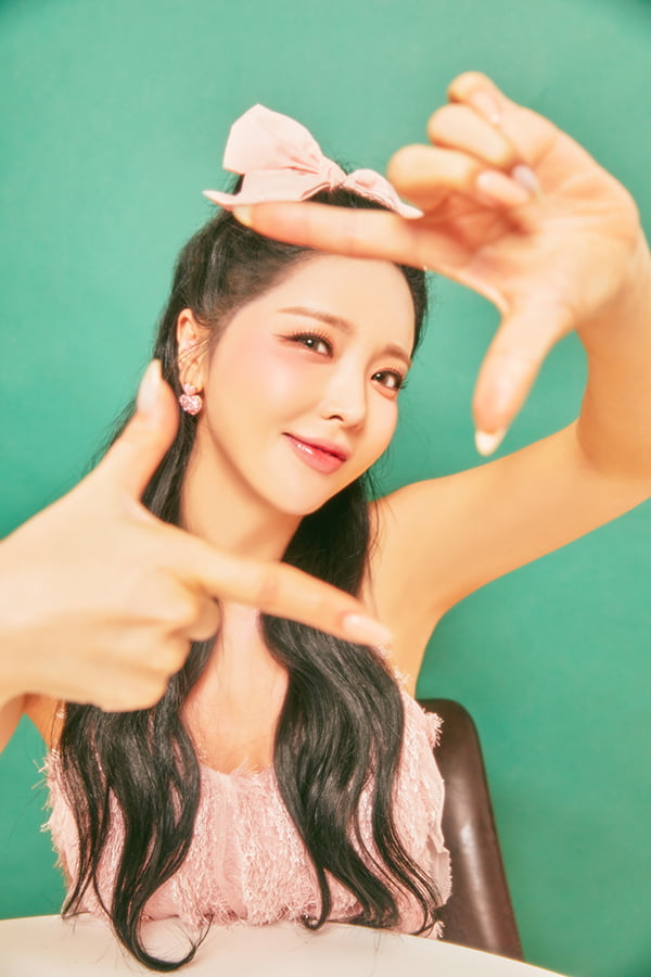홍진영/ 사진 제공=아이엠에이치엔터테인먼트