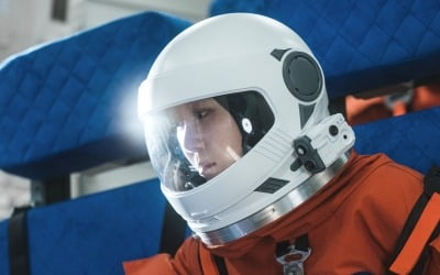 '44세' 공효진, 커리어에 오점 남겼는데…500억 쏟은 '별들에게' 비상작전 준비