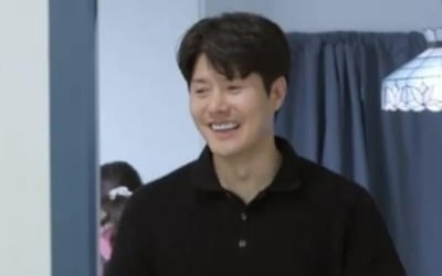 시대가 어느 때인데…"식장부터 예약해" 신정윤, 결혼 압박 잔소리에 '눈 질끈' ('다컸는데')