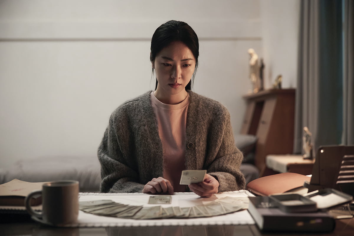 전여빈, '적재적소' 마음에 스며든 호연('검은 수녀들')