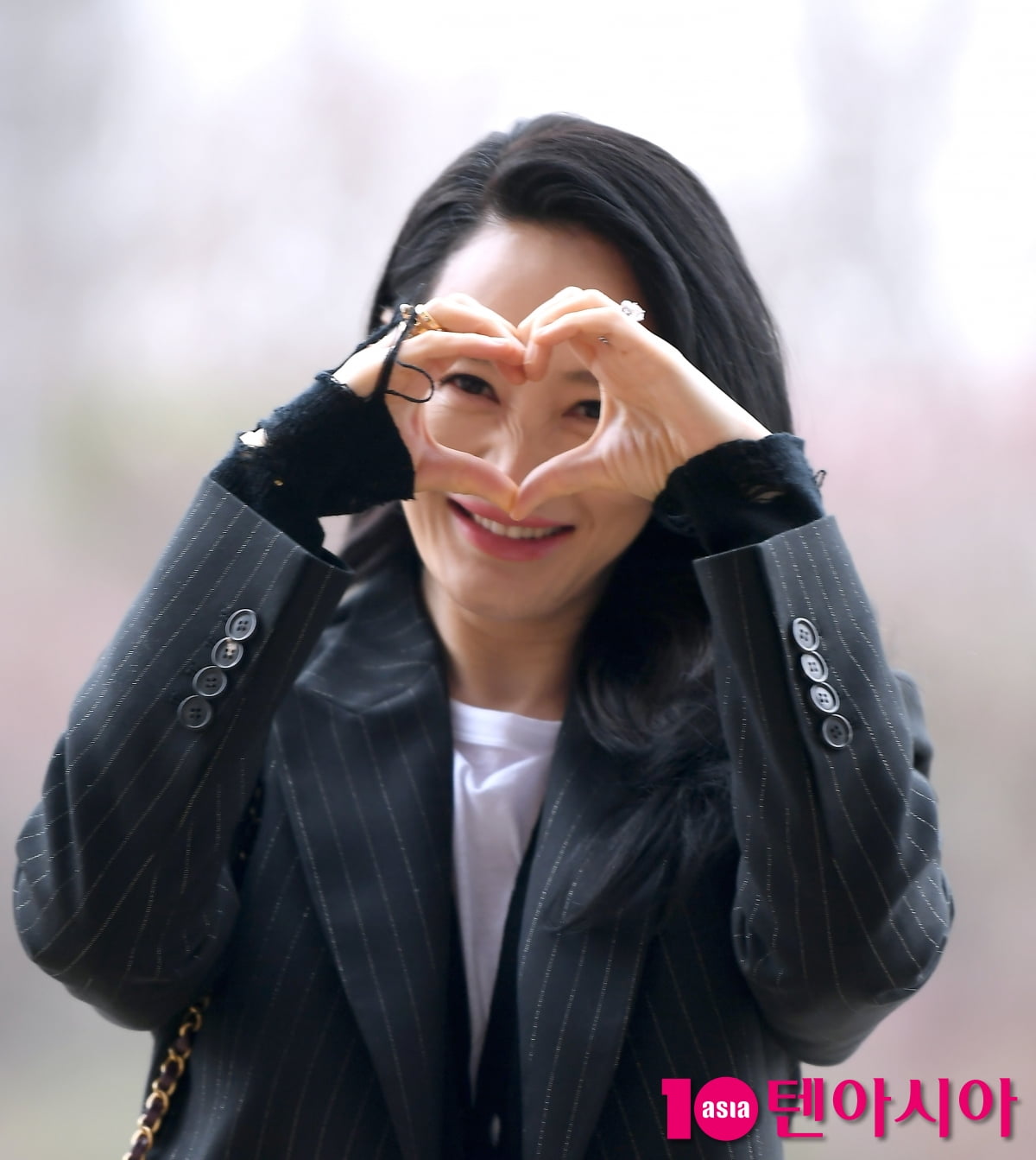 김혜수, 사랑스러운 눈맞춤...우아함 그자체[TEN포토+]