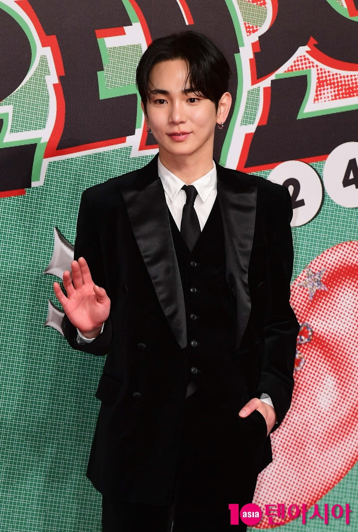 '놀토' 주작 의혹 터졌다…유명 男아이돌 저격 "말이 안 돼, 사전에 한 것 아니냐"