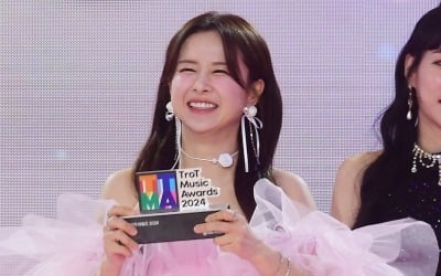 '♥박현호' 은가은, 결혼 2달 앞두고 경사 났네…핫초코 같이 먹고 싶은 여자 트로트 가수 1위 [TEN차트]