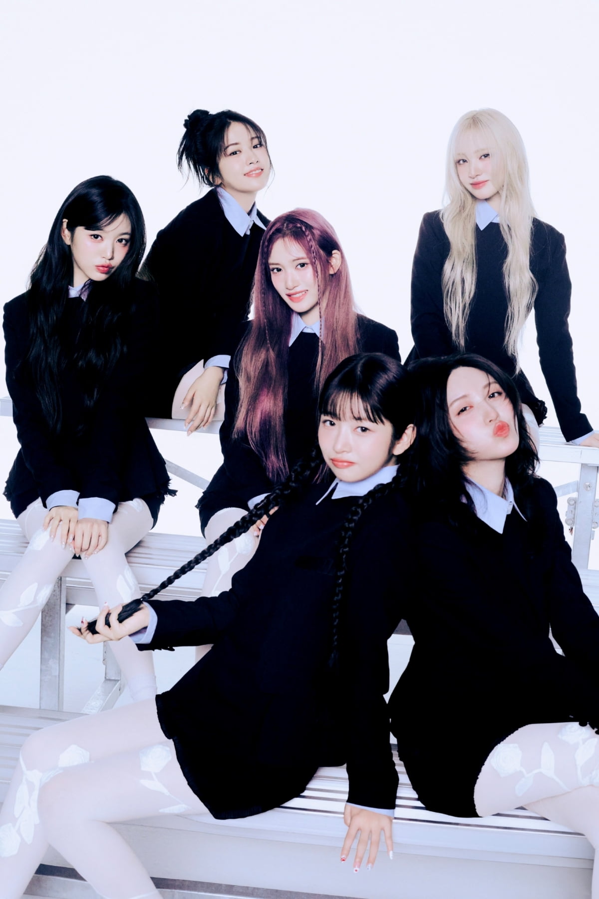아이브/ 사진 = 아이브 공식 SNS