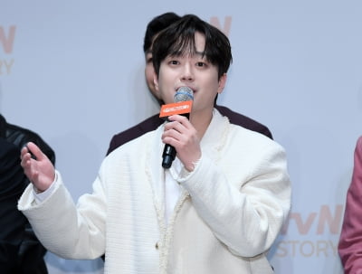 '행사비 2800만원' 이찬원, 최연소 연예대상 이유 있었네…"무조건 하겠다고" ('잘생긴 트롯')