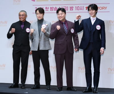 추성훈-최대철-태양호-한정완, 흥이 넘치는 트롯 기대하세요[TEN포토+]