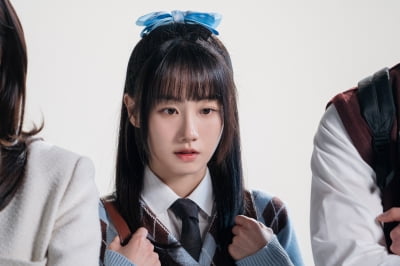 '스터디그룹' 윤상정, 촬영 비하인드 공개…현장 분위기 훈훈하네